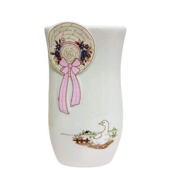 Goose Vase Porcelain 3D Country Cottage Farmhouse Decor Taiwan 5.5" Vintage - Picture 1 of 11